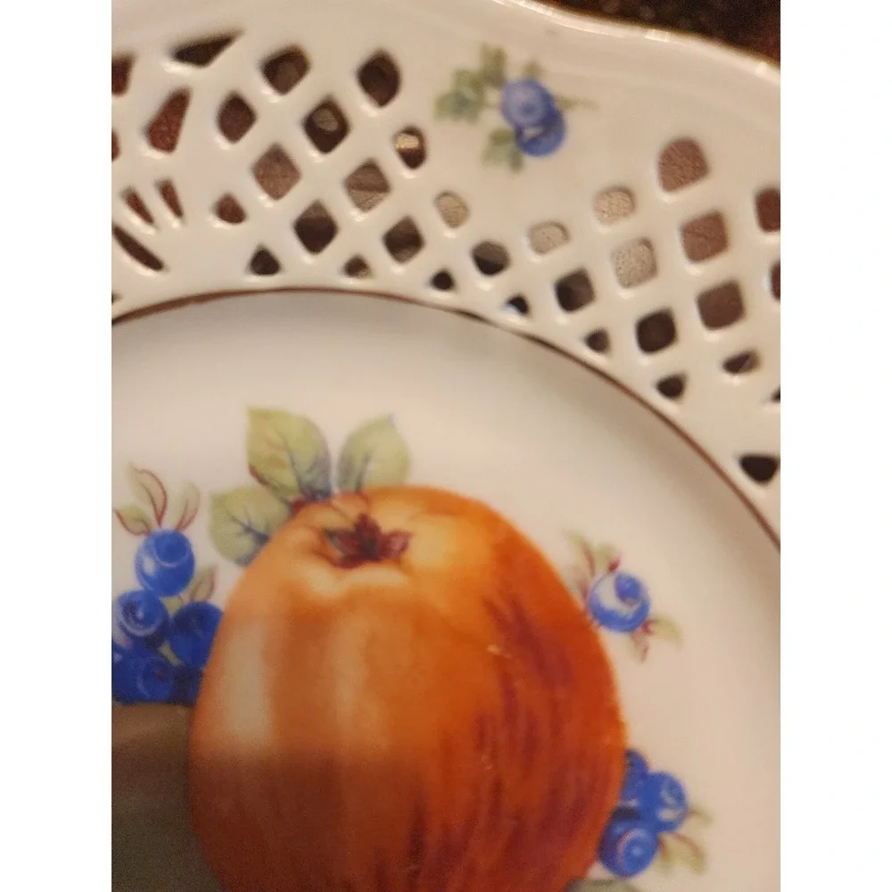 12 Antique Schumann Plates Bavaria Germany Gold Trimmed Apple, Pears Flowers